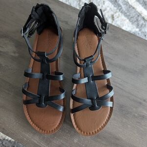 NWOT Black Strappy Sandals F